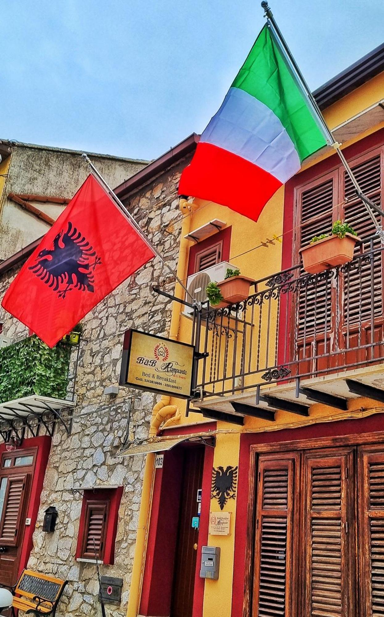 B&B Rampante Piana Degli Albanesi Exterior foto